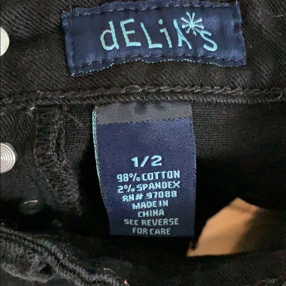 black high-waisted jean shorts - Picture 4 of 4